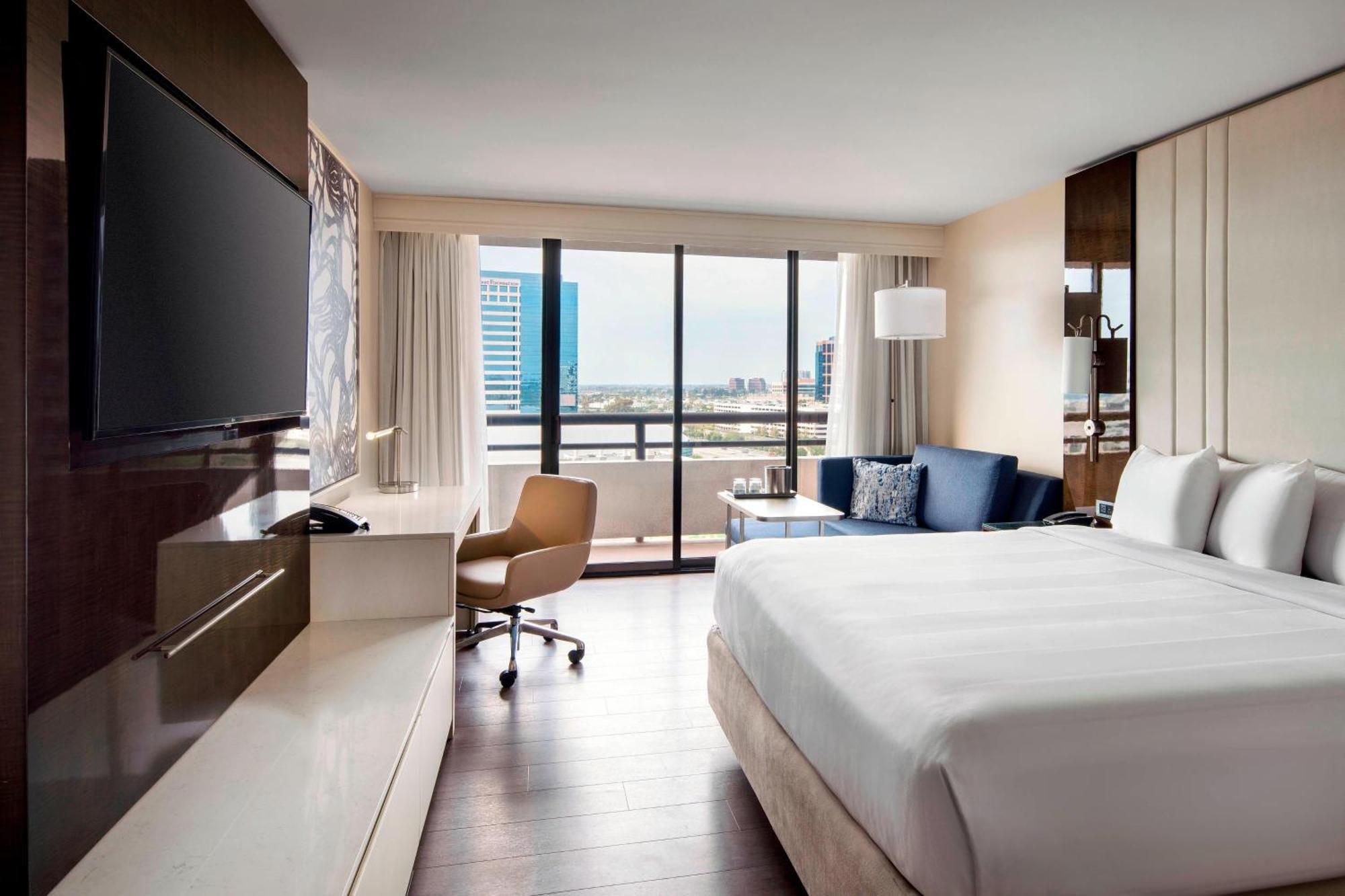 Irvine Marriott Hotel Екстериор снимка