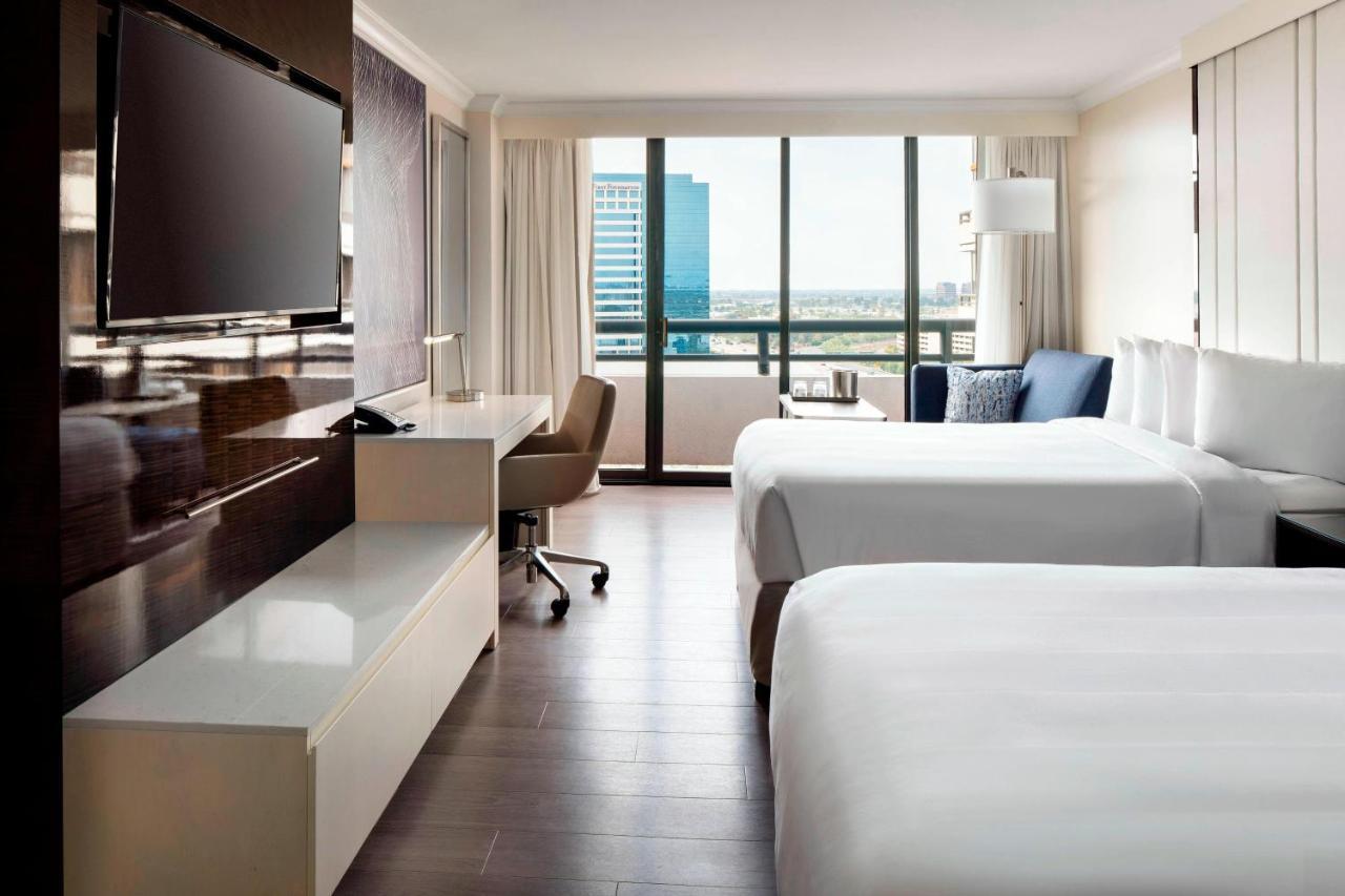 Irvine Marriott Hotel Екстериор снимка