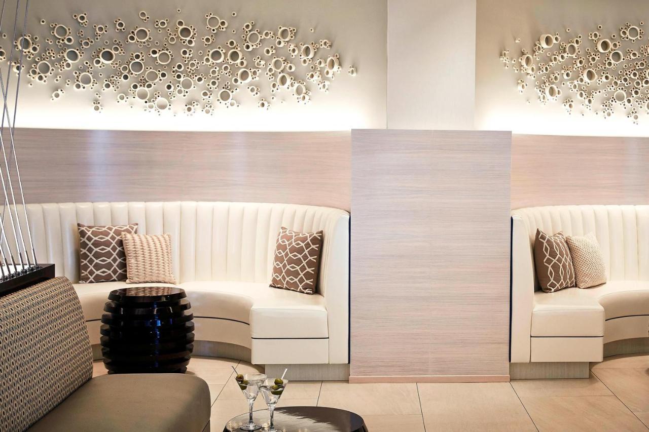 Irvine Marriott Hotel Екстериор снимка